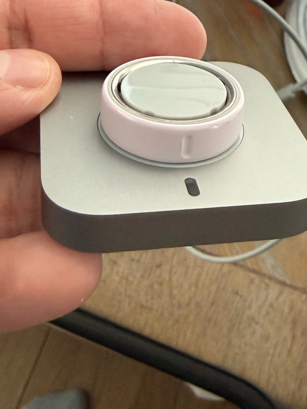 Oura Ring 4 size 11 Ceramic Petal - Picture 2 of 6